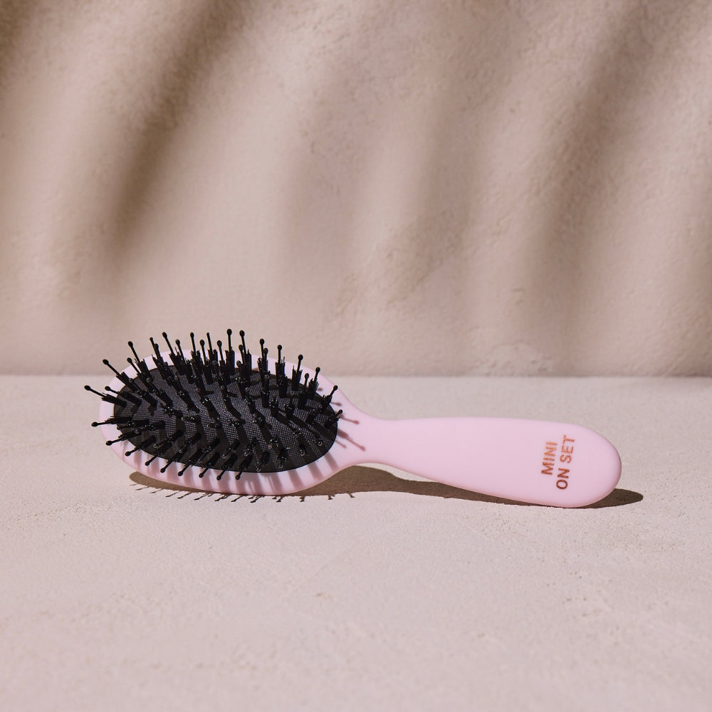 On Set Pro Brush